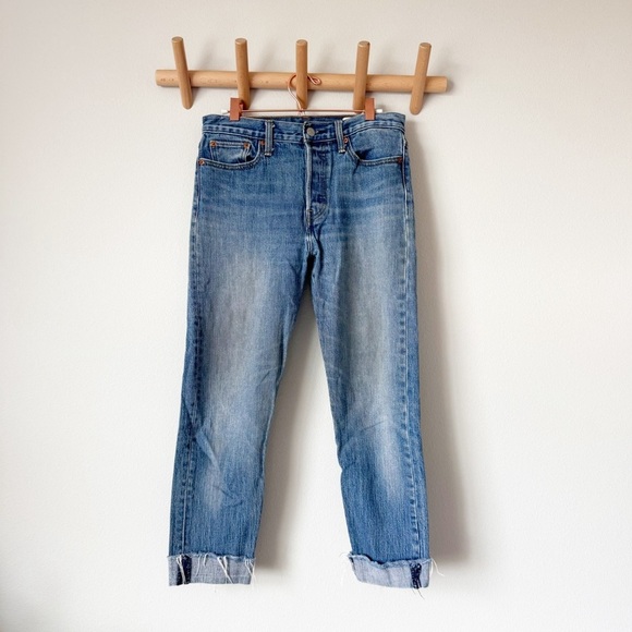 White Oak Levi’s Boyfriend Fit